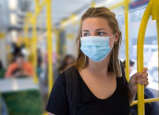 EXISTE MAIS COVID-19 EM LOCAIS ONDE MORADORES DEPENDEM DO TRANSPORTE PÚBLICO