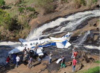 ATUALIZANDO: MARÍLIA MENDONÇA E MAIS 4 MORREM EM QUEDA DE AVIÃO NO INTERIOR DE MG
