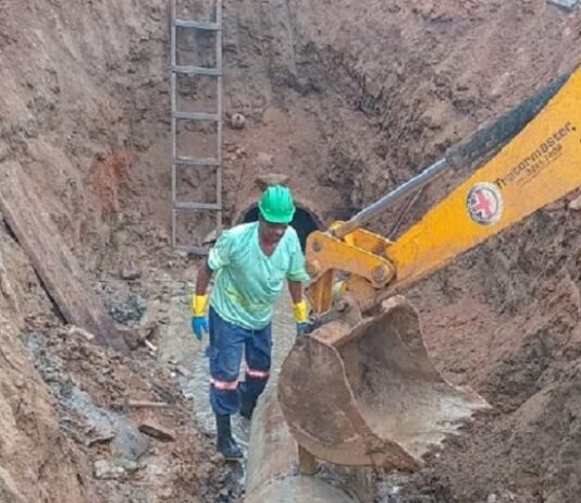O SAAE DE ITAPETINGA NÃO PARA COM UM TRABALHO CONSTANTE E EFICIENTE