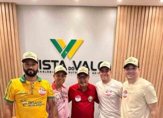Rosemberg Pinto visita Indústria Vista do Vale e constata geração de emprego e renda em Buerarema